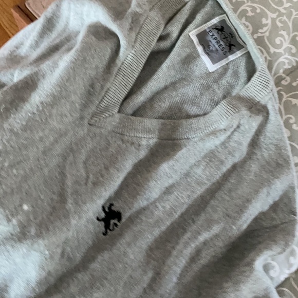 2 sporty sweaters - Picture 3 of 6